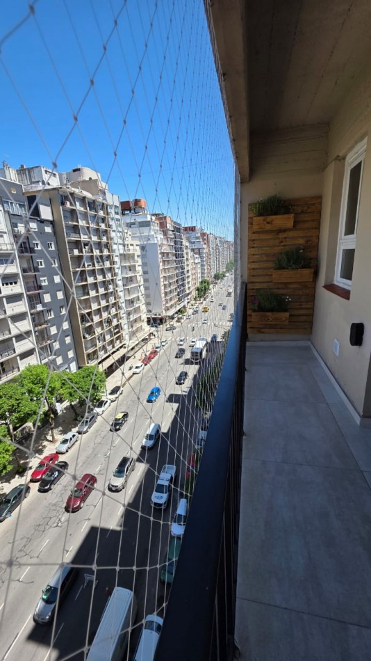 Departamento 2 Amb. con balcon al frente