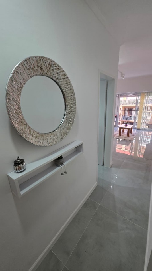 Departamento 2 Amb. con balcon al frente