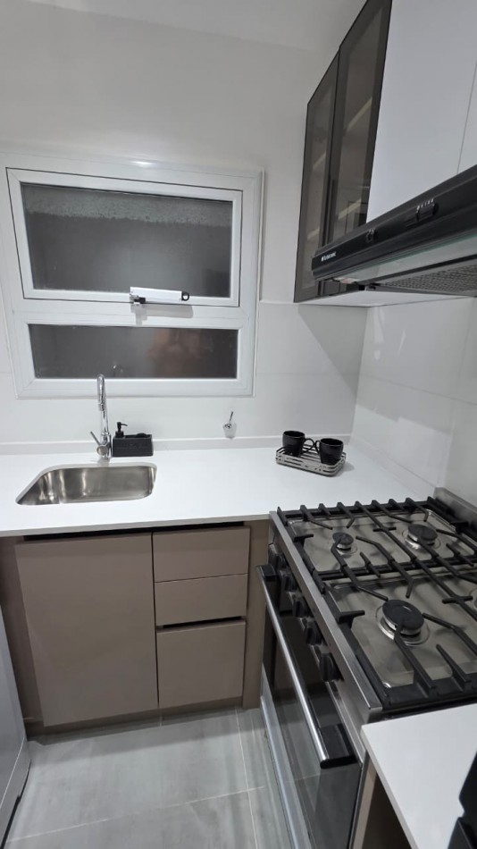 Departamento 2 Amb. con balcon al frente