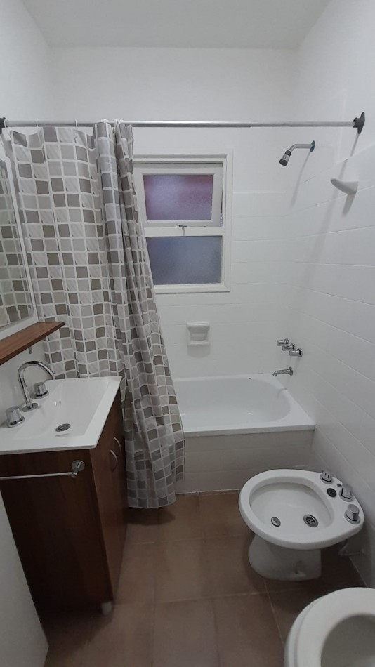 Departamento 3 Amb. con Balcon