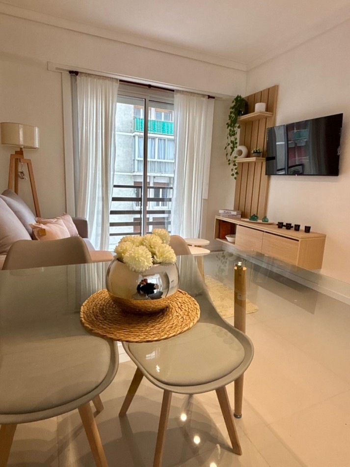Departamento 3 Amb. c/ Dependencia y Balcon 