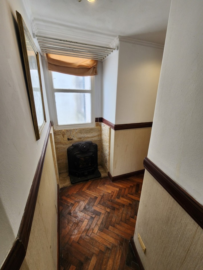 Piso de 5 ambientes en pleno centro de Mar del Plata
