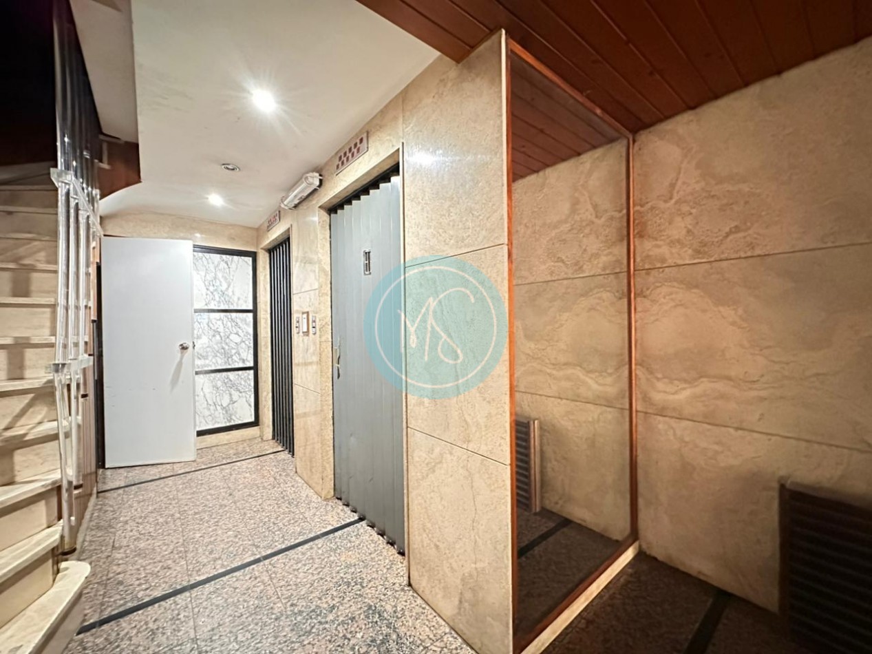 Departamento 3 Amb. a la calle con Balcon