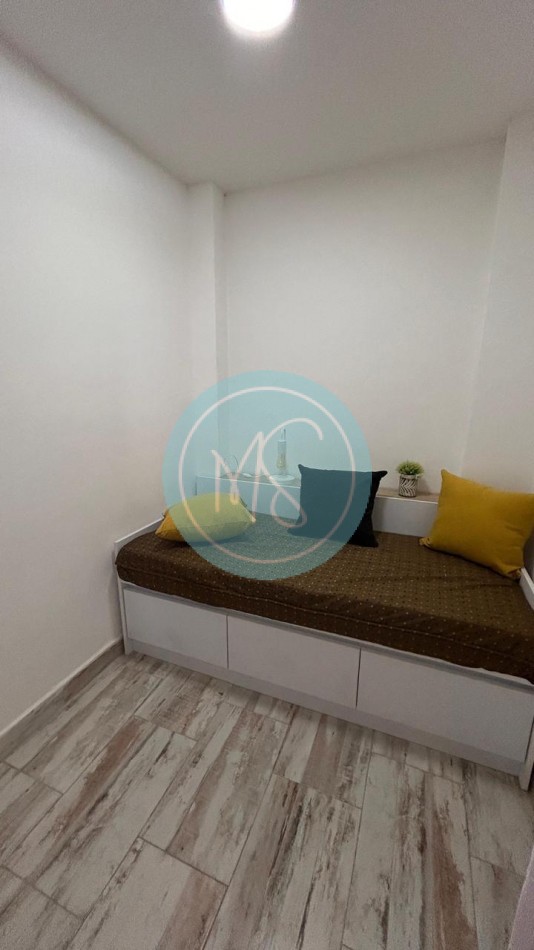 Departamento 2 Amb. con Balcon frente