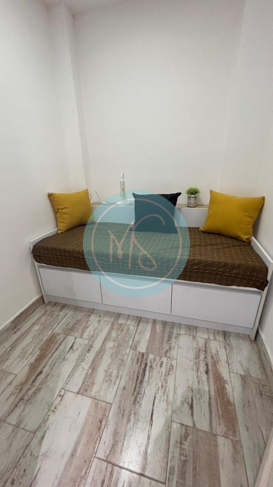Departamento 2 Amb. con Balcon frente