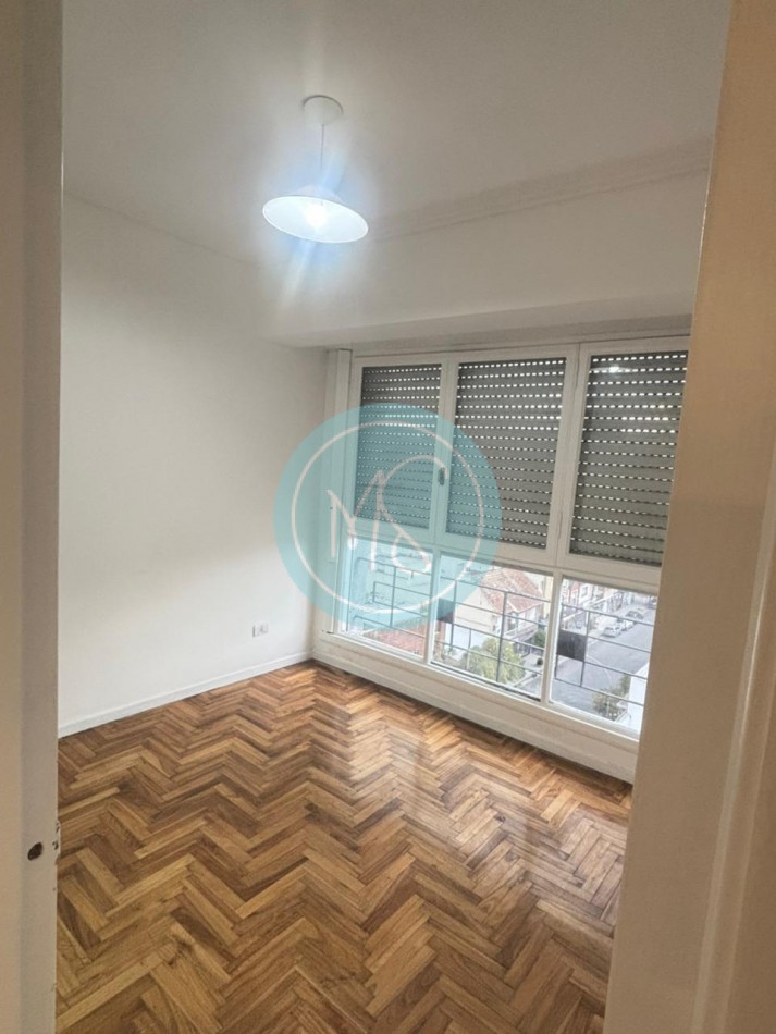 DEPARTAMENTO 3 AMBIENTES . TOTALNENTE RECICLADO