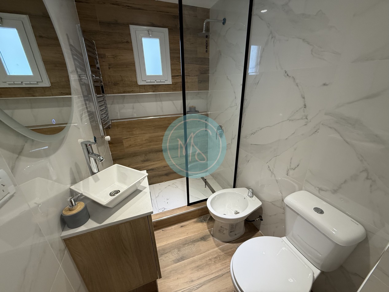 Departamento 3 Amb. con Balcon y Cochera