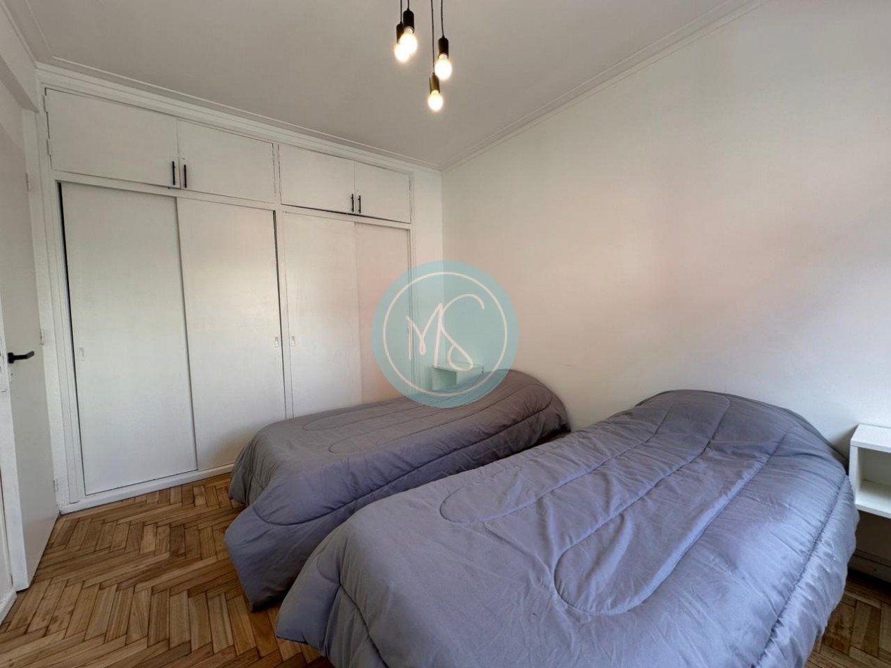 Departamento 3 Amb. a la calle con Balcon