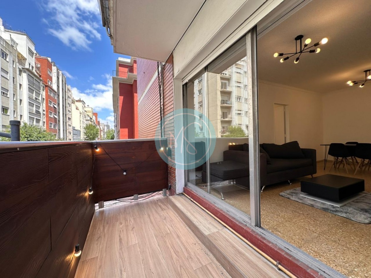 Departamento 3 Amb. a la calle con Balcon