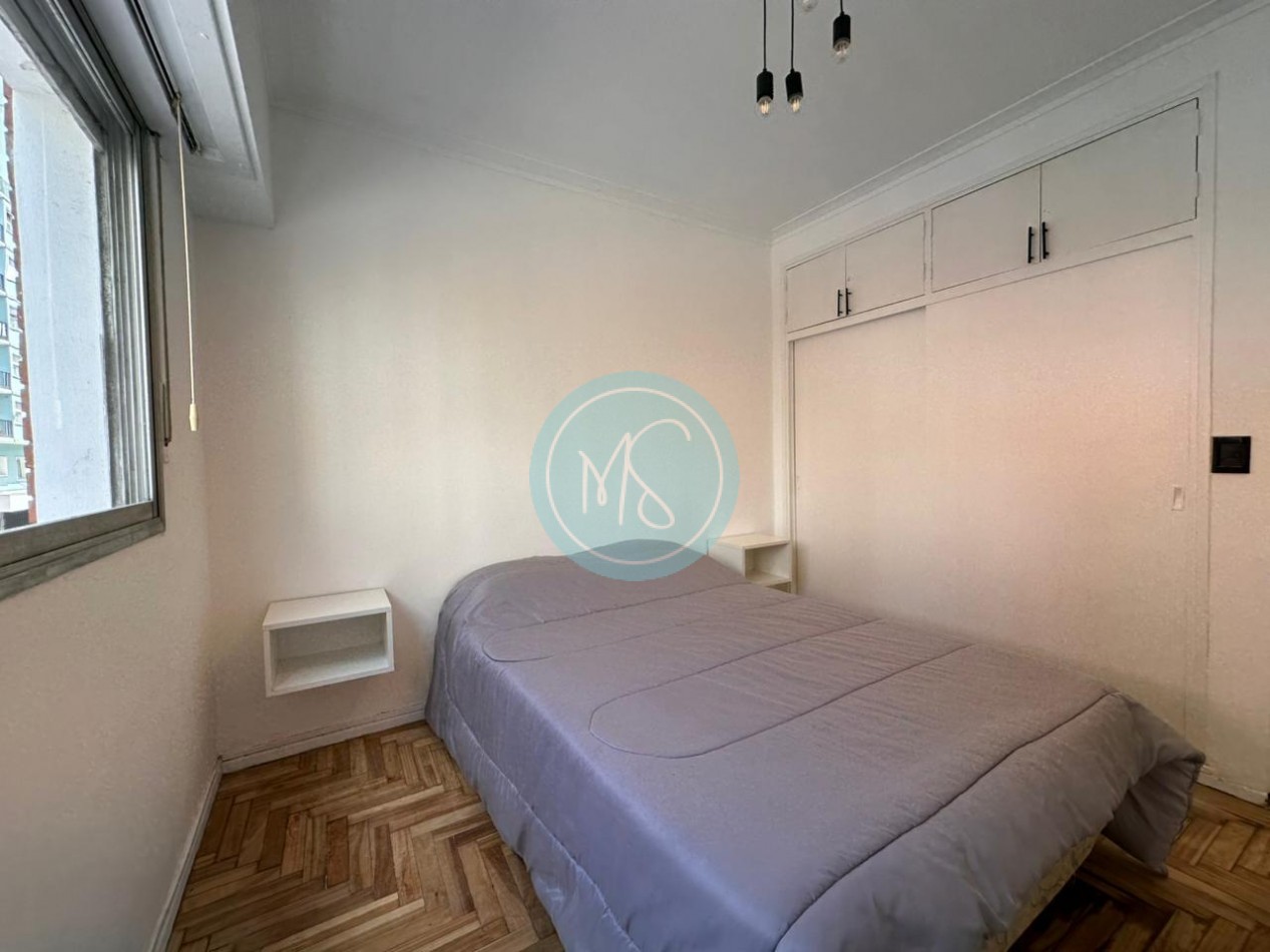 Departamento 3 Amb. a la calle con Balcon