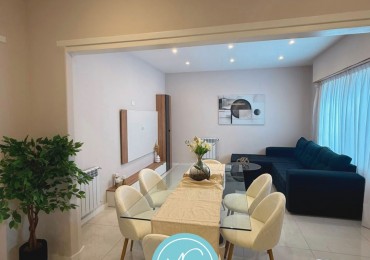 Chalet 4 Ambientes con Garage