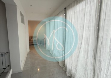 Departamento 3 Amb. a la Calle con Balcon