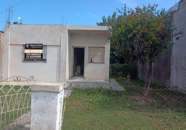 CASA A RECICLAR SOBRE AMPLIO TERRENO DE 400 M2 EN JOSE LEON SUAREZ